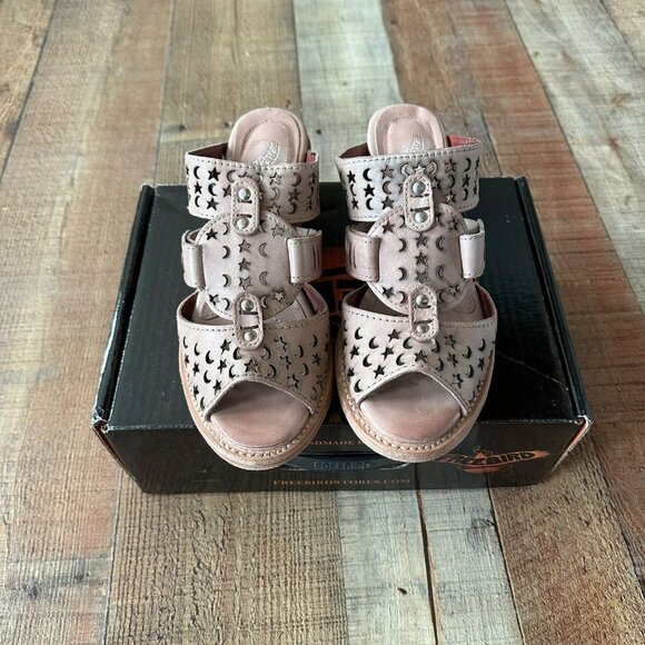 Freebird by Steven Steve Madden womens moonstar slip on leather blush sandals -9 - Picture 1 of 16